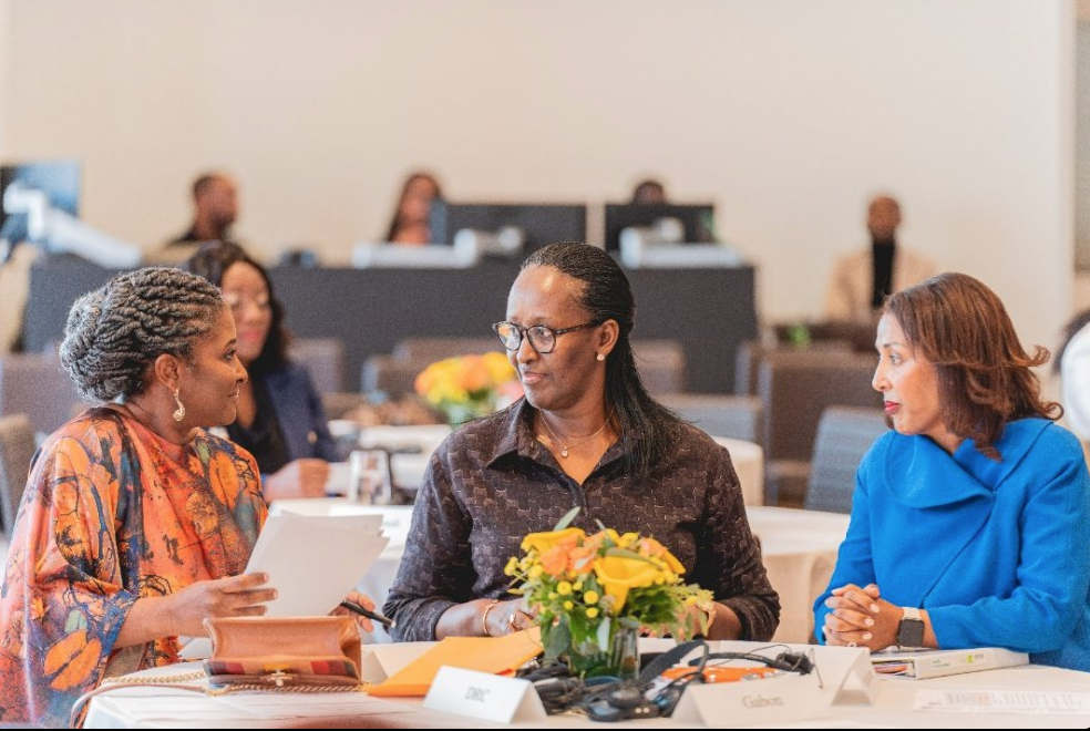  Madamu Jeannette Kagame na bagenzi be bagize OAFLAD bahuriye mu nama i New York