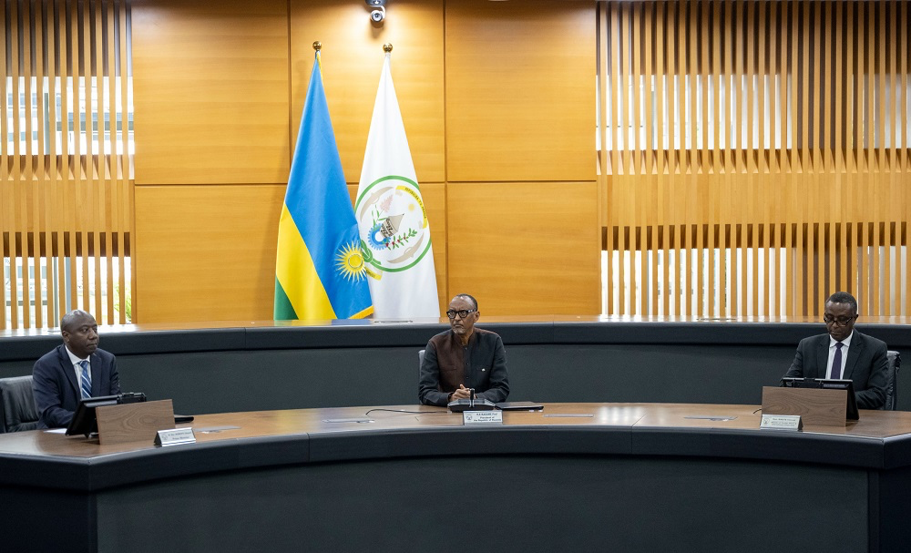  Perezida Kagame ayoboye inama y’abaminisitiri iribanda iribanda kubiza
